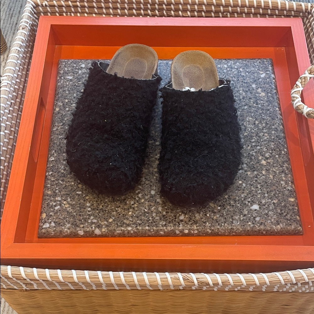 Black Fuzzy Slip-On Clogs